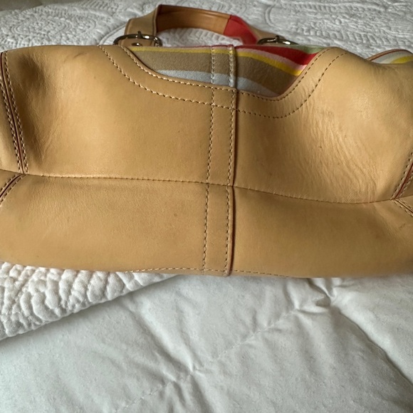 Coach Multicolored Tote Bag W/ Silver Buckles & Red Inside - Picture 7 of 13